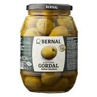 Оливки гіганти з кісточкою зі смаком анчоуса Bernal 950 г