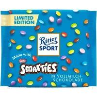 Шоколад молочний з драже Smarties  Ritter Sport 100 г